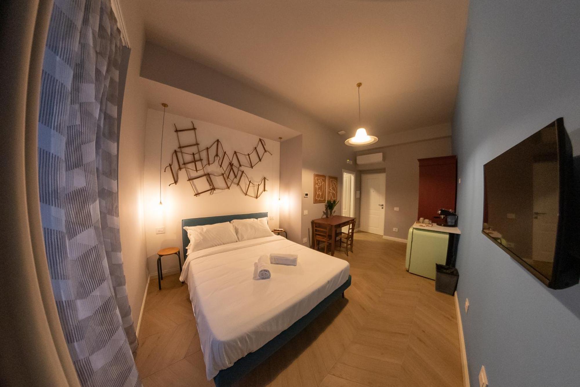 Sophia Boutique Suites Trieste Exterior photo